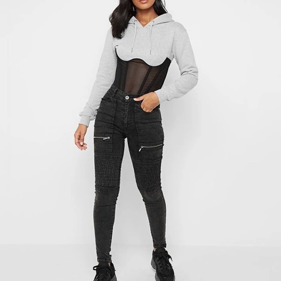 Corset hoodie - Picture 2 of 3